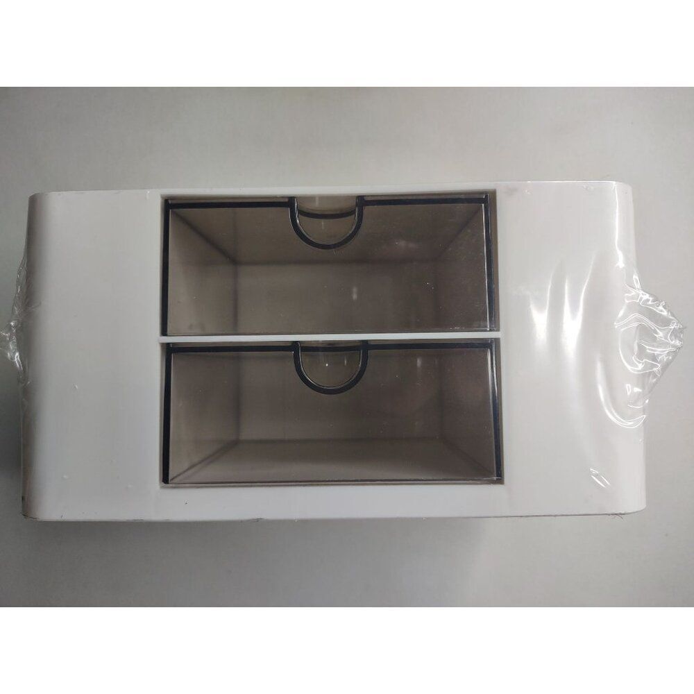 White Office Organizer with 6 Compartments